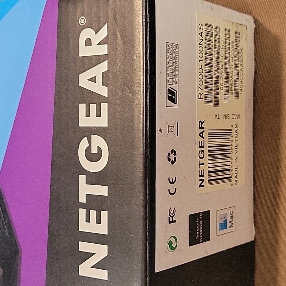 NETGEAR Nighthawk AC1900 Smart Wifi Router - Picture 4 of 4
